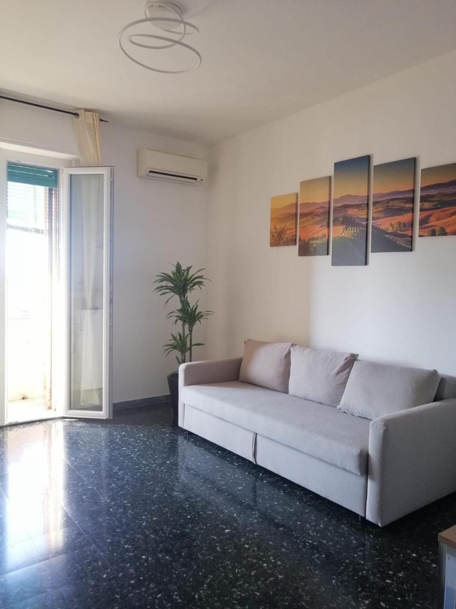 Casa Anna E Pronta A Ospitarvi! Firenze